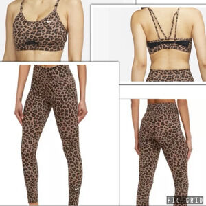 XS Womens Nike Leopard set 🔥